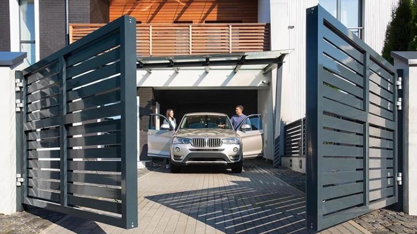 распашные ворота в Тбилисской